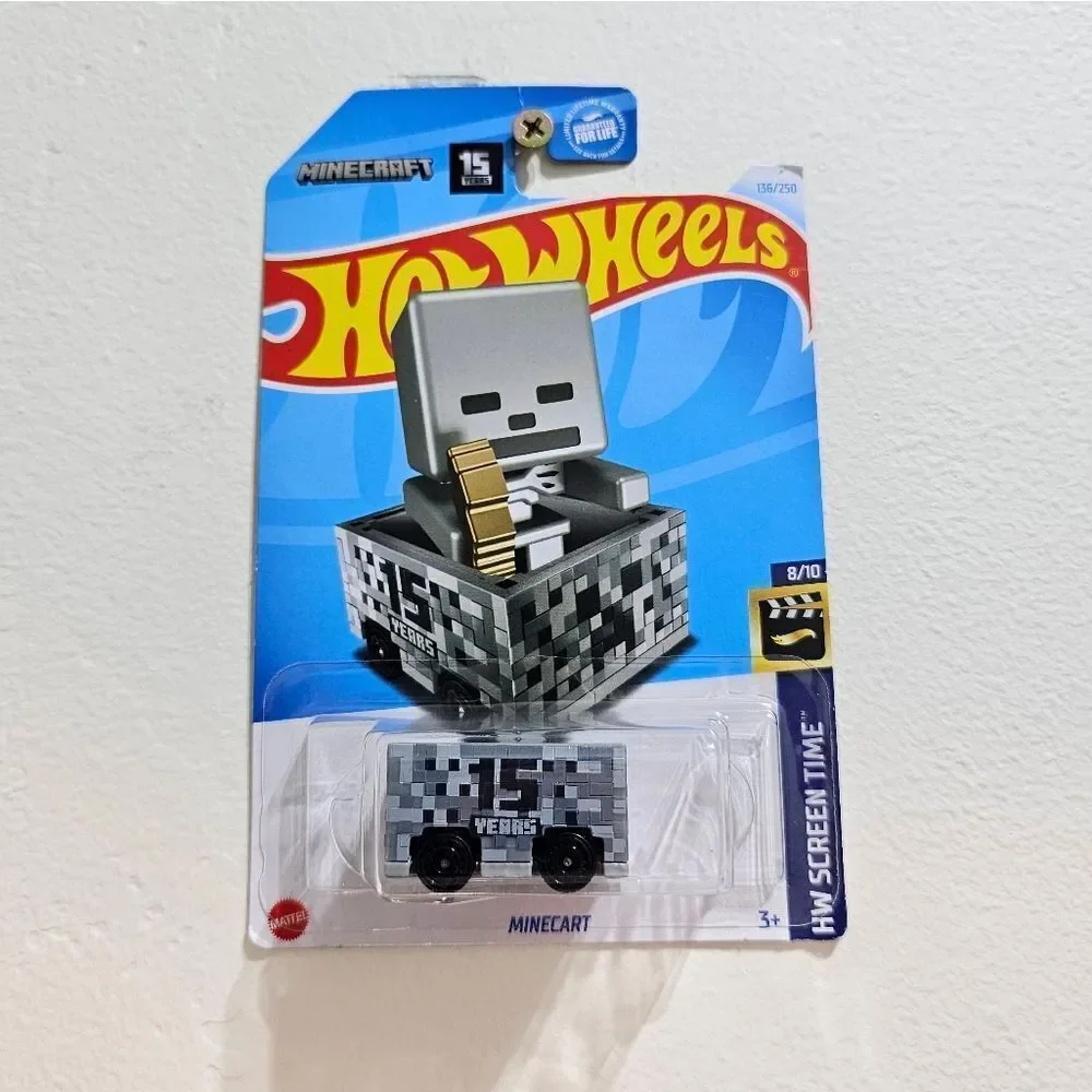 Hotwheels Mincraft Mine Cart